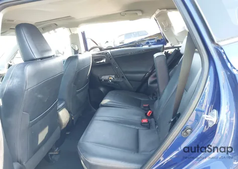 2015 Toyota Rav4 Limited z USA, uszkodzony, nr VIN 2T3DFREV2FW243533